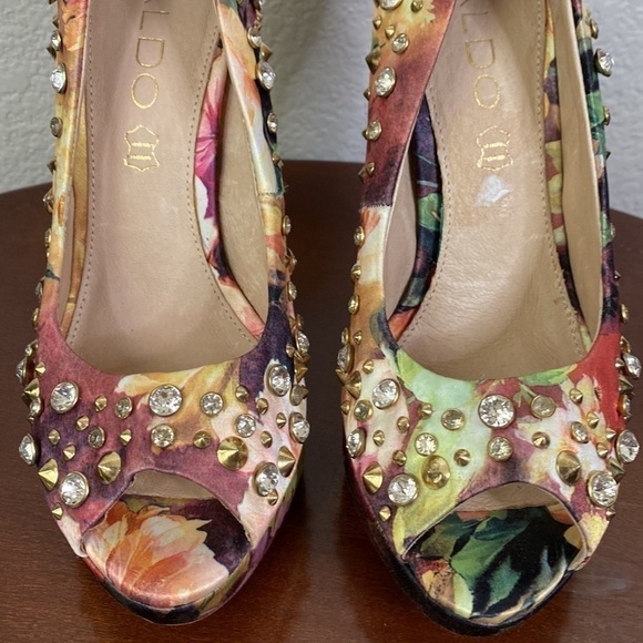 Aldo Greysen Studded Peep Toe Floral Chunky Platform Heels Size 6 - Picture 4 of 7